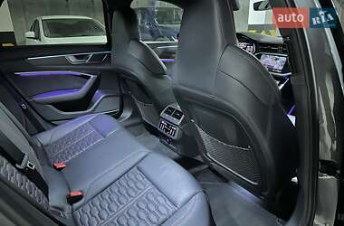 Универсал Audi RS6 2021 в 