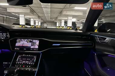 Универсал Audi RS6 2021 в 