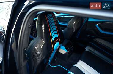 Универсал Audi RS6 2020 в 