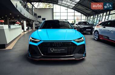 Универсал Audi RS6 2020 в 