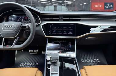 Универсал Audi RS6 2025 в 