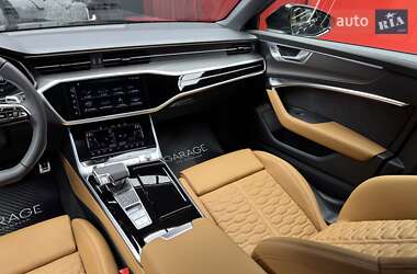 Универсал Audi RS6 2025 в 
