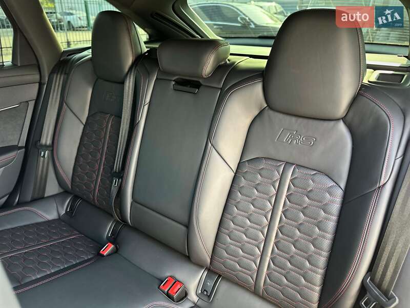 Универсал Audi RS6 2024 в Киеве