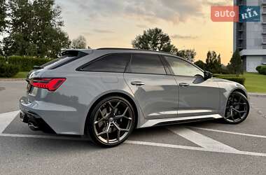 Універсал Audi RS6 2024 в 