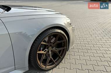 Универсал Audi RS6 2022 в 