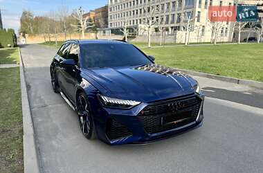 Универсал Audi RS6 2021 в 