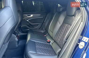 Универсал Audi RS6 2021 в 