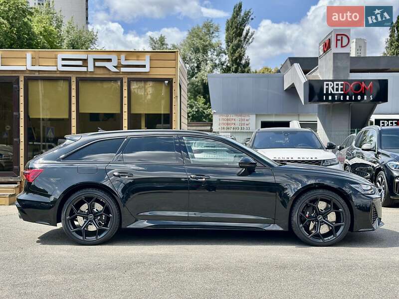 Универсал Audi RS6 2025 в Киеве