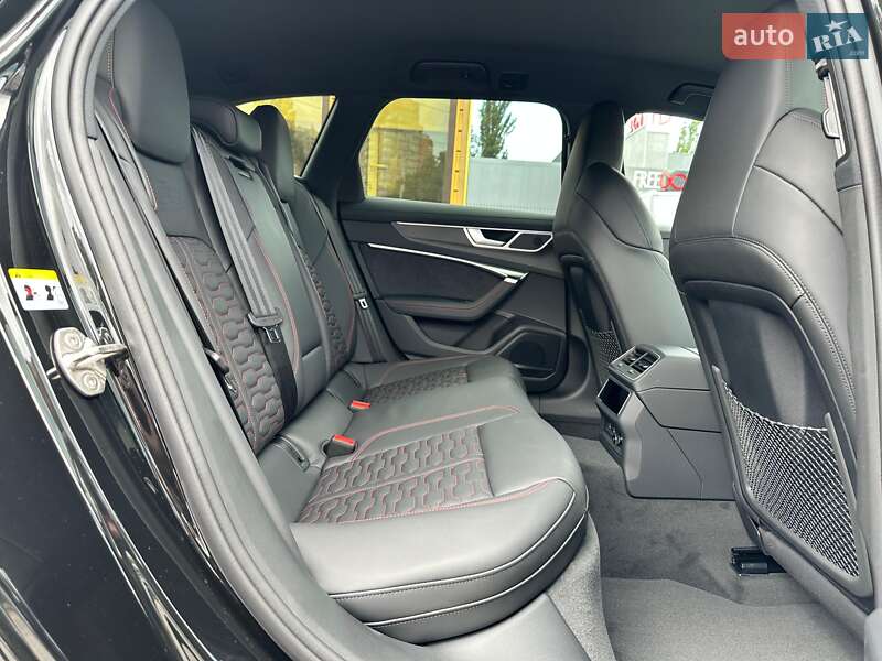 Универсал Audi RS6 2025 в Киеве