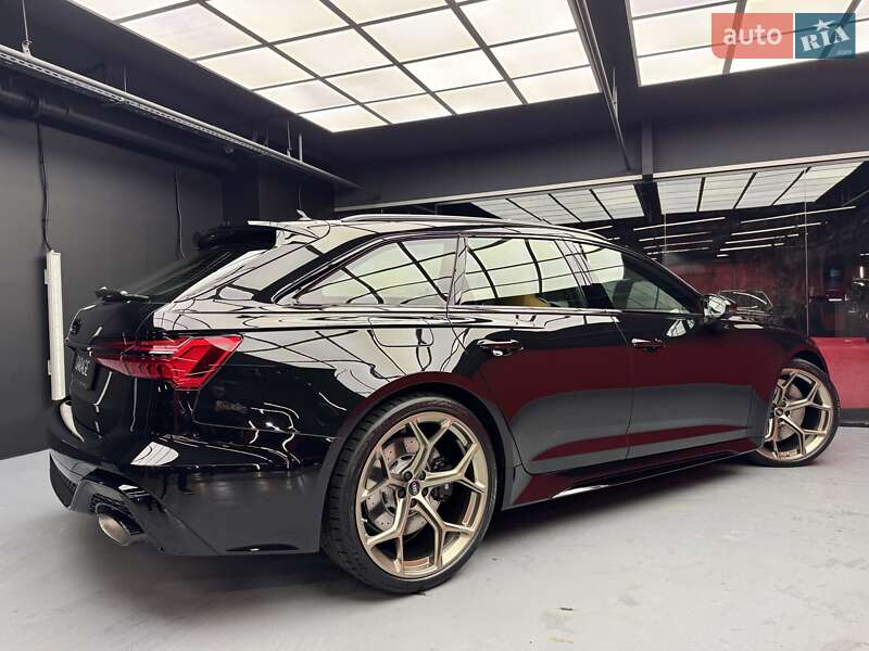 Универсал Audi RS6 2025 в Киеве фото 21 Универсал Audi RS6 2025 в Киеве