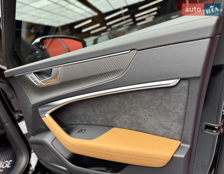 Универсал Audi RS6 2025 в Киеве фото 65 Универсал Audi RS6 2025 в Киеве