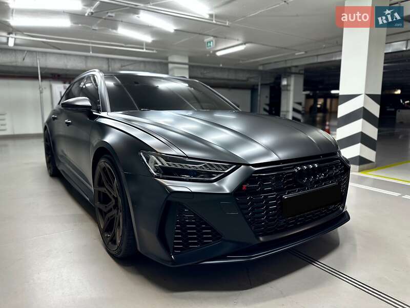 Универсал Audi RS6 2025 в Киеве
