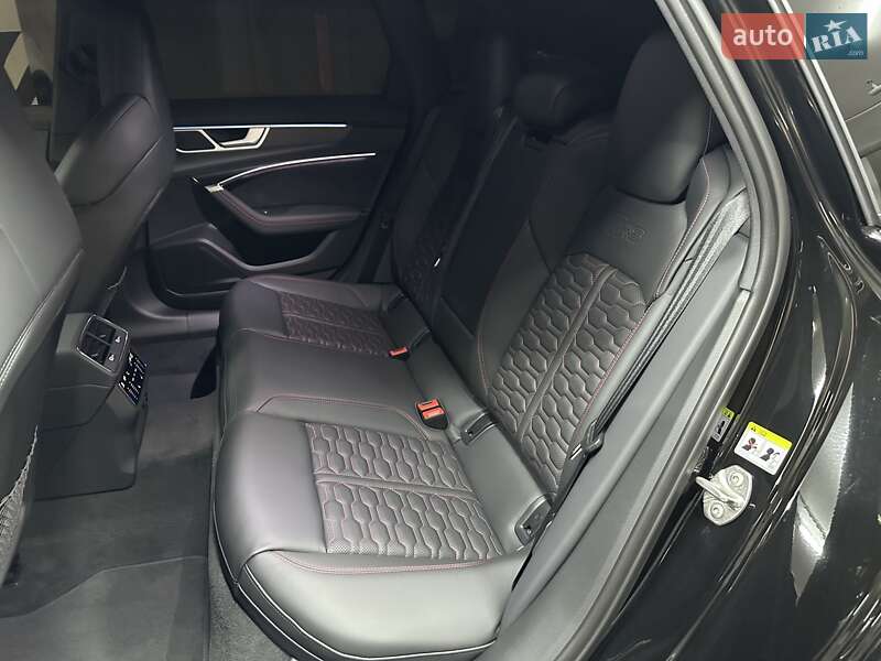 Универсал Audi RS6 2025 в Киеве