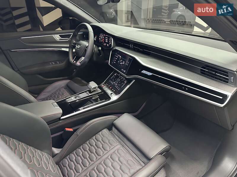 Универсал Audi RS6 2025 в Киеве