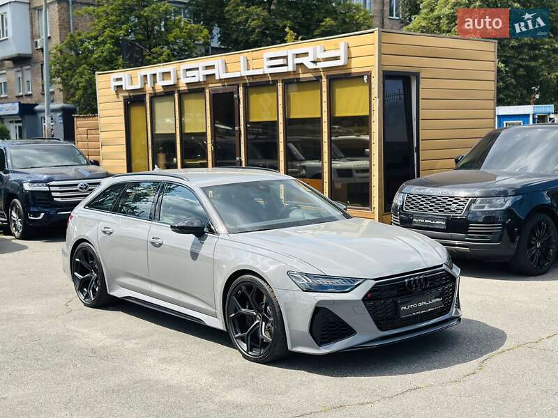 Универсал Audi RS6 2025 в Киеве