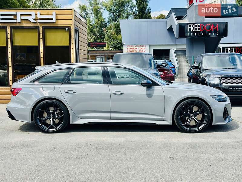 Универсал Audi RS6 2025 в Киеве