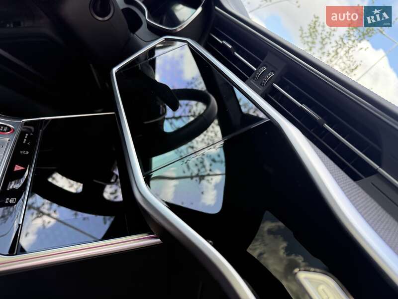 Универсал Audi RS6 2024 в Киеве