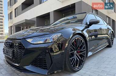 Универсал Audi RS6 2024 в 