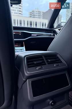 Универсал Audi RS6 2024 в 
