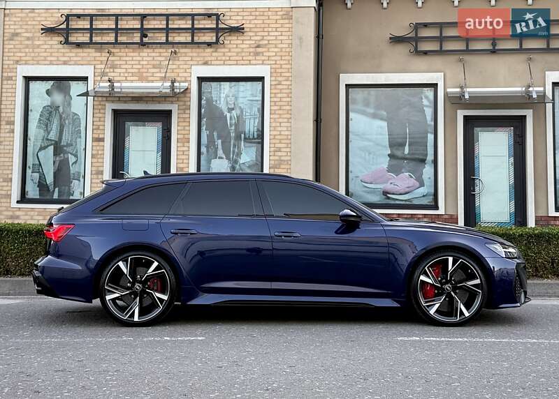 Универсал Audi RS6 2021 в Киеве