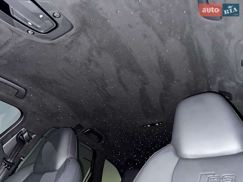 Универсал Audi RS6 2021 в Киеве