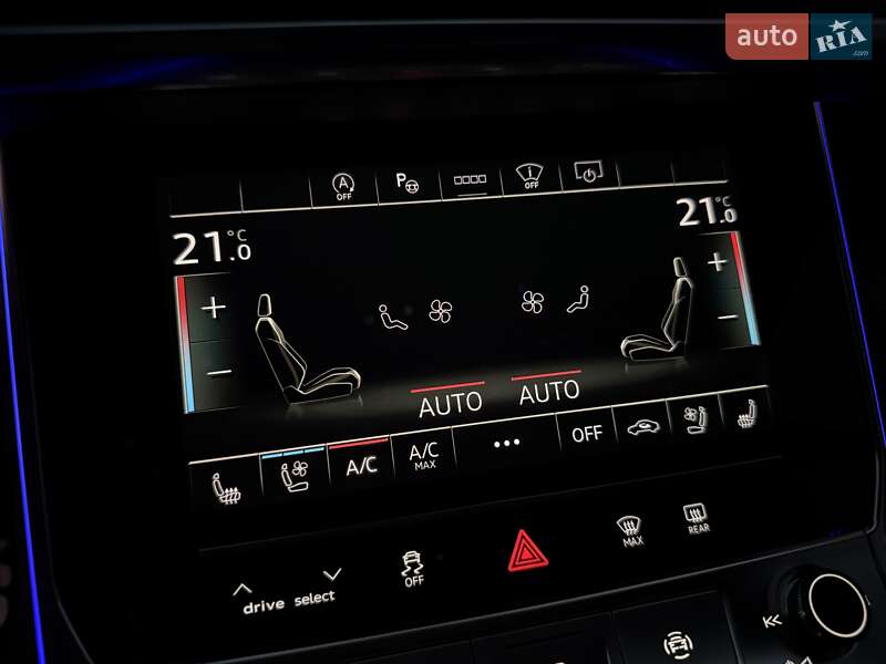 Универсал Audi RS6 2021 в Киеве