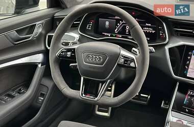 Універсал Audi RS6 2021 в 