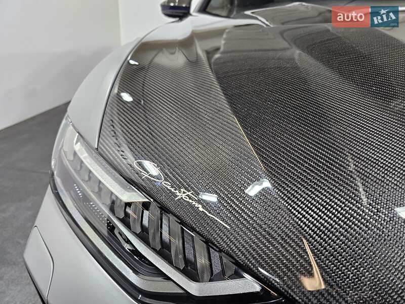 Универсал Audi RS6 2025 в Киеве фото 6 Универсал Audi RS6 2025 в Киеве