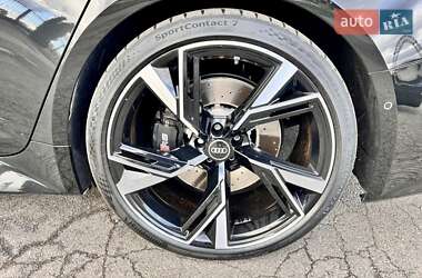 Универсал Audi RS6 2021 в 