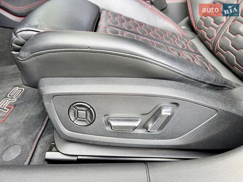 Универсал Audi RS6 2021 в Киеве