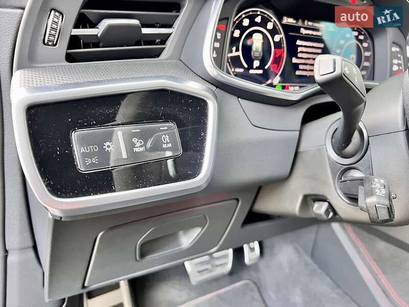Универсал Audi RS6 2021 в Киеве