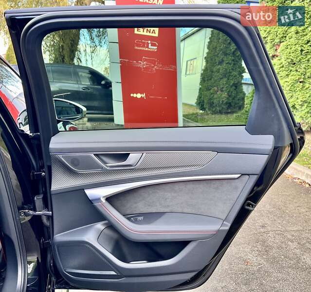 Универсал Audi RS6 2021 в Киеве