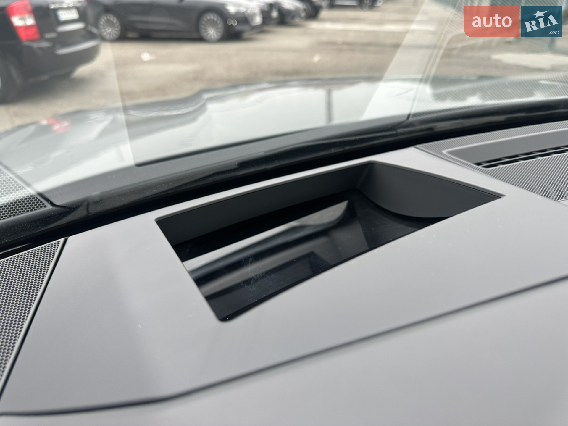 2020 Audi RS6 - мініатюра 18
