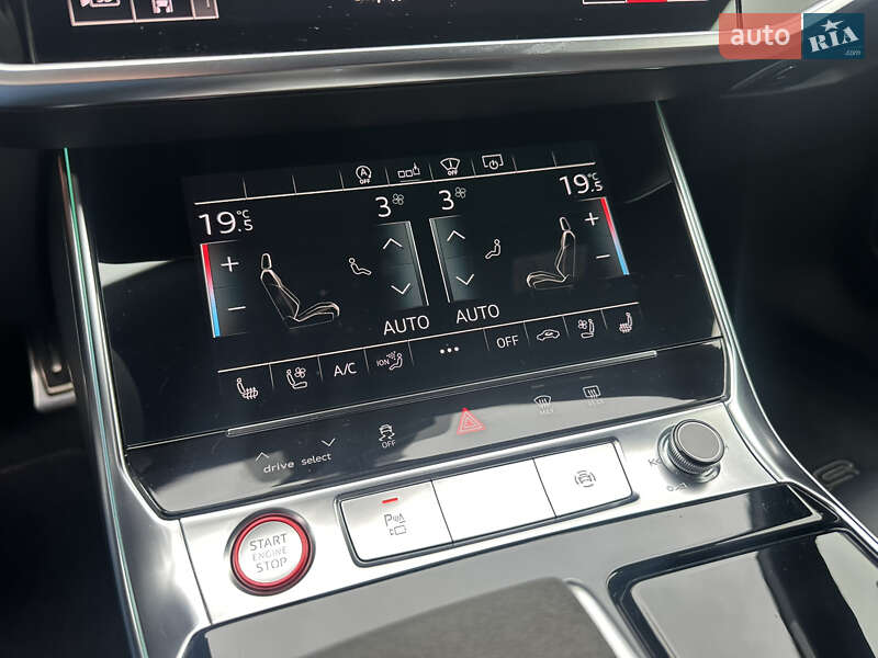 Універсал Audi RS6 2020 в Києві фото 20 Універсал Audi RS6 2020 в Києві