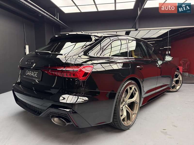 Универсал Audi RS6 2025 в Киеве