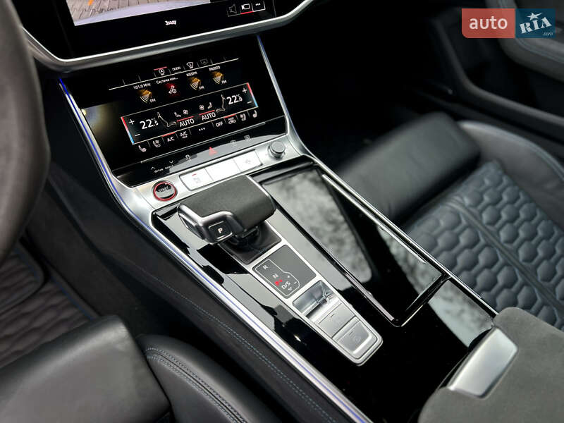 Универсал Audi RS6 2024 в Одессе