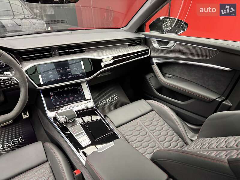 Универсал Audi RS6 2025 в Киеве
