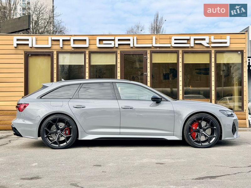 Универсал Audi RS6 2025 в Киеве