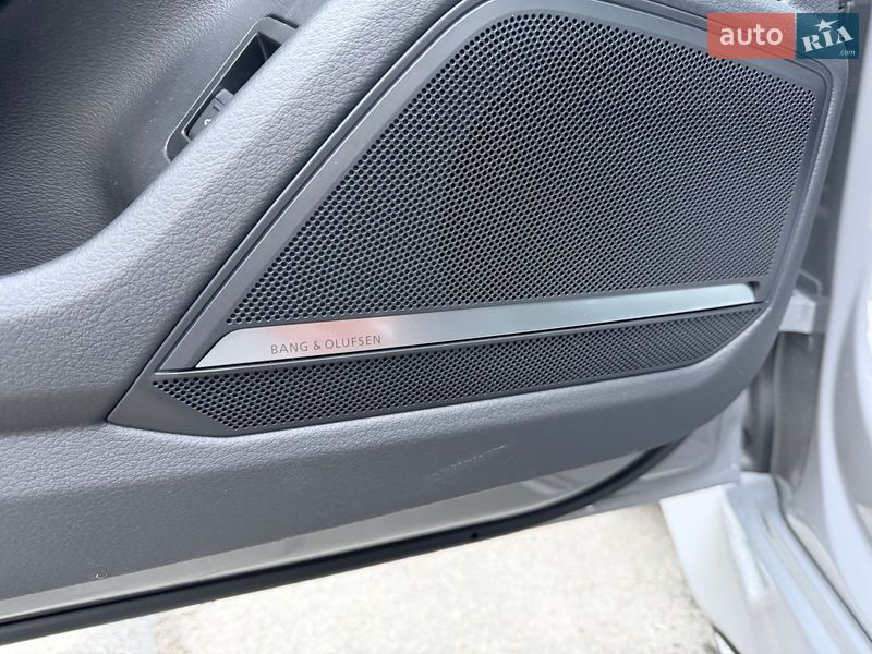 Универсал Audi RS6 2025 в Киеве