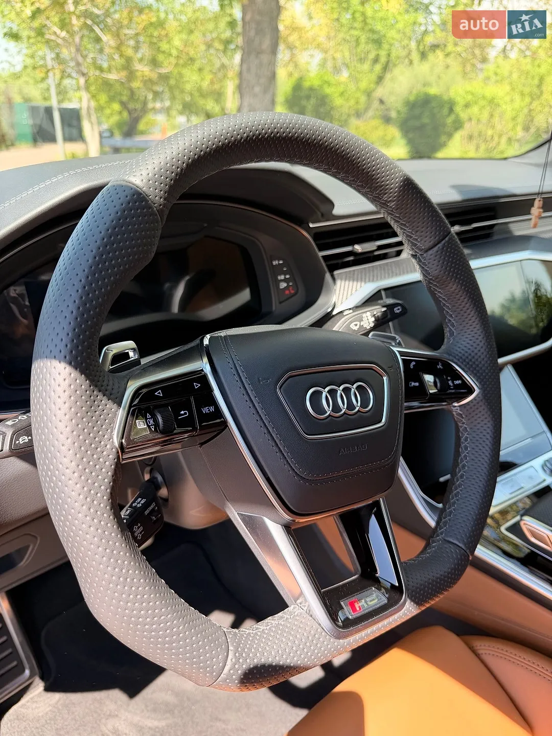 2025 Audi RS6 - мініатюра 22