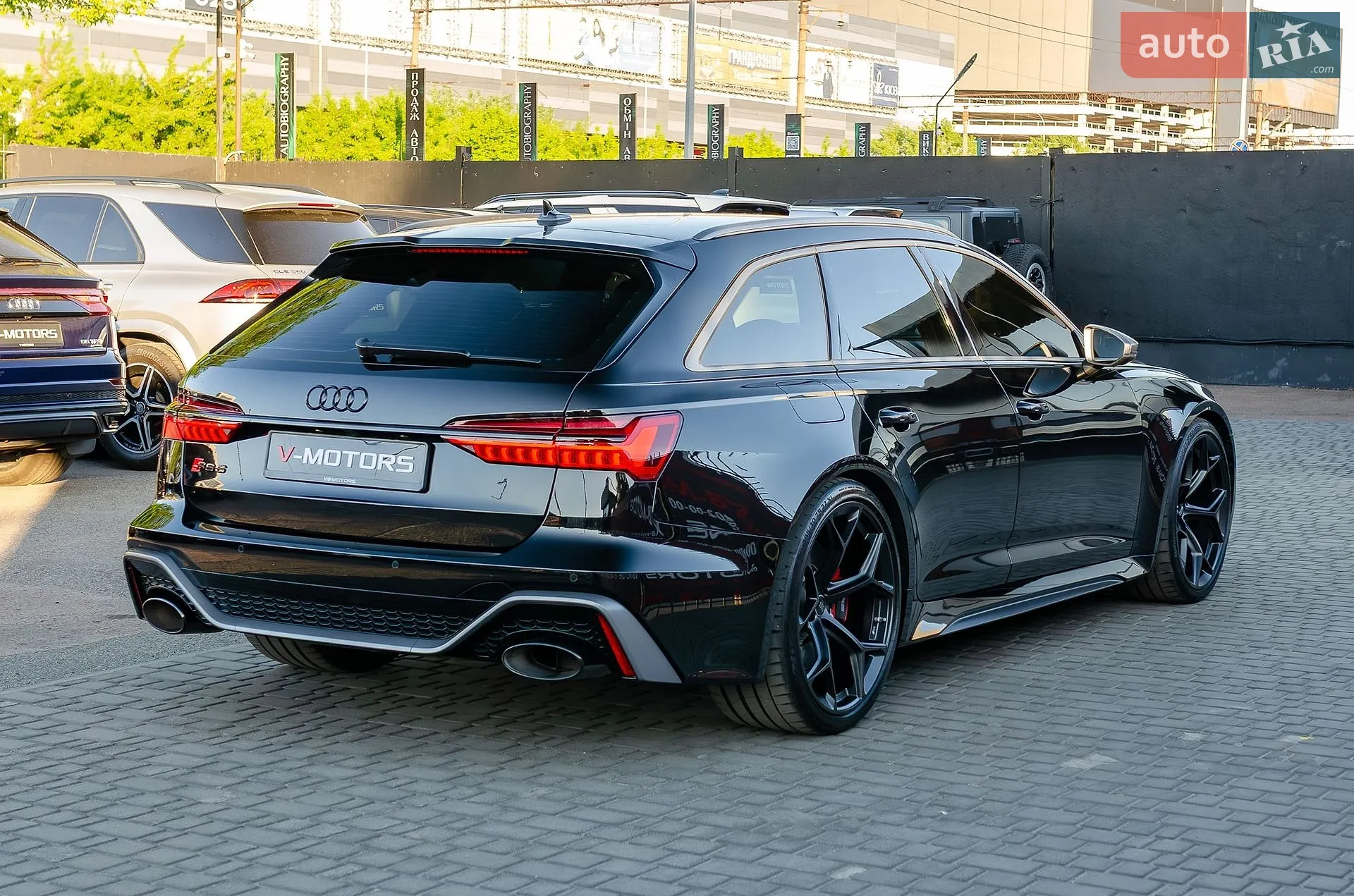 2023 Audi RS6 - мініатюра 8