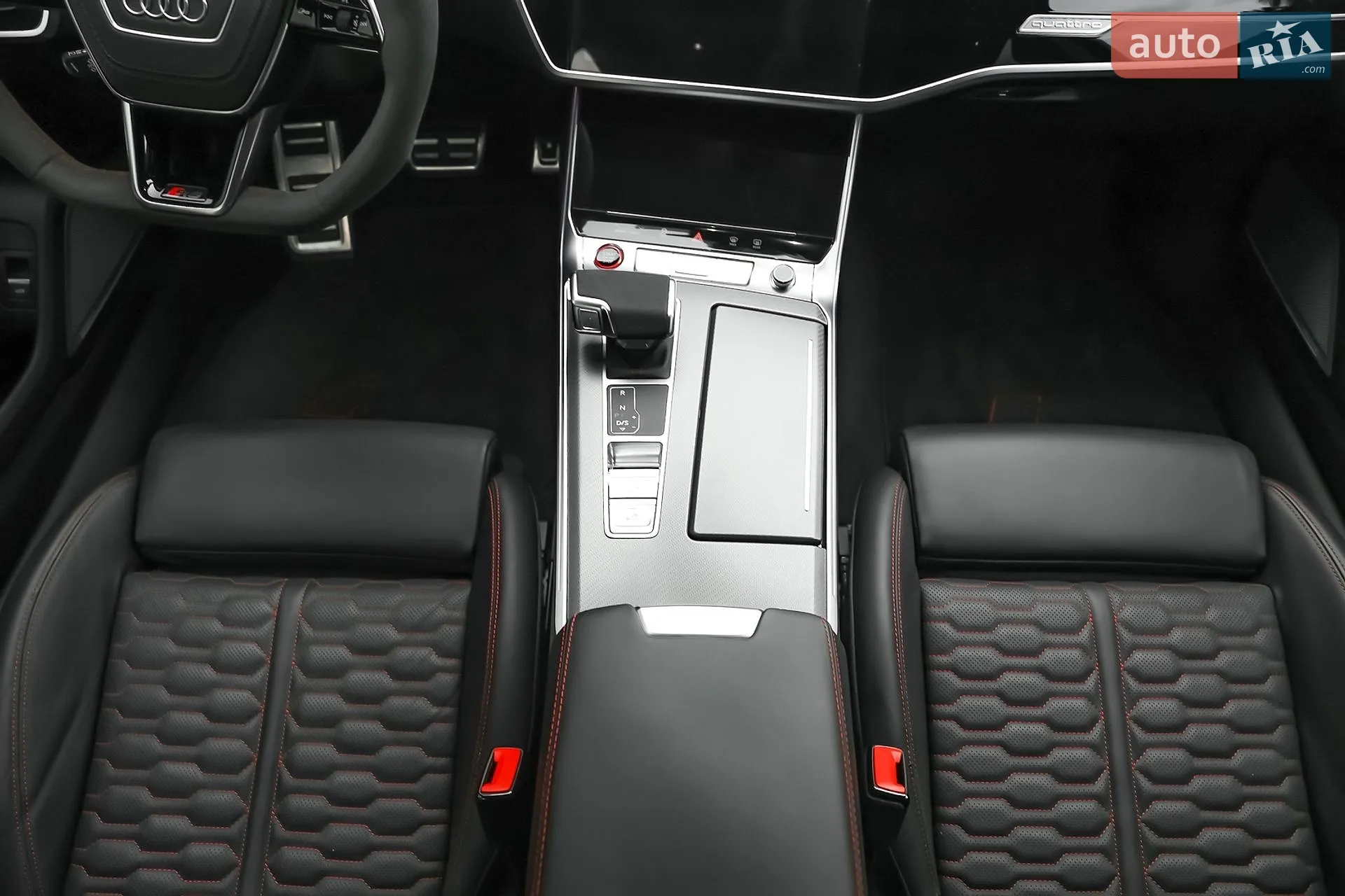 2025 Audi RS6 - мініатюра 27