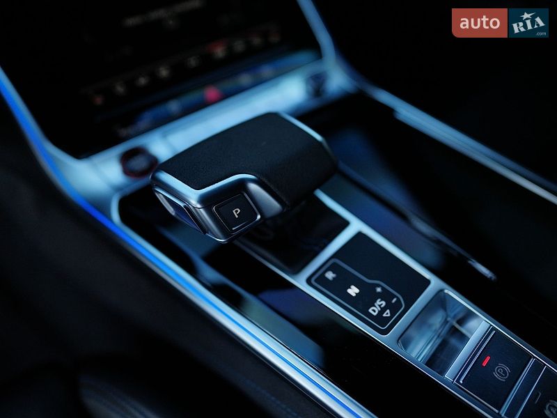 Універсал Audi RS6 2024 в Одесі