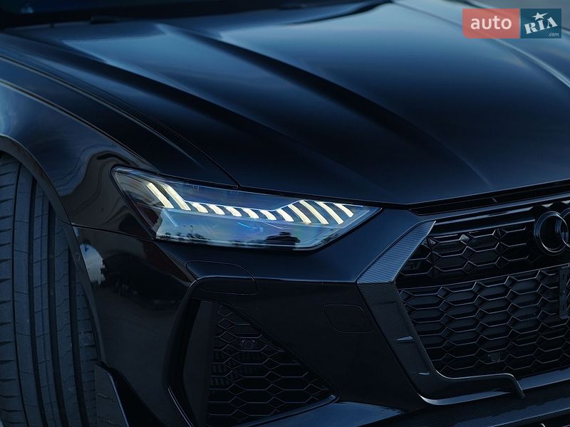 Універсал Audi RS6 2024 в Одесі