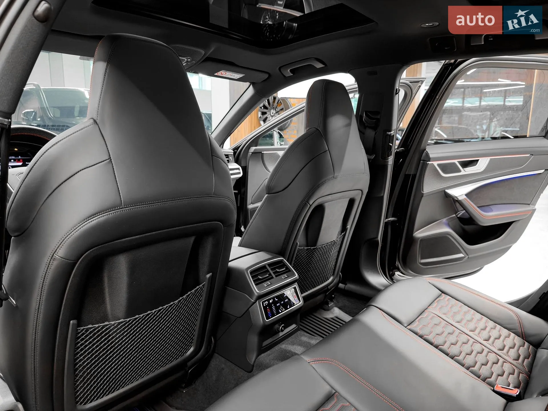2024 Audi RS6 - мініатюра 53