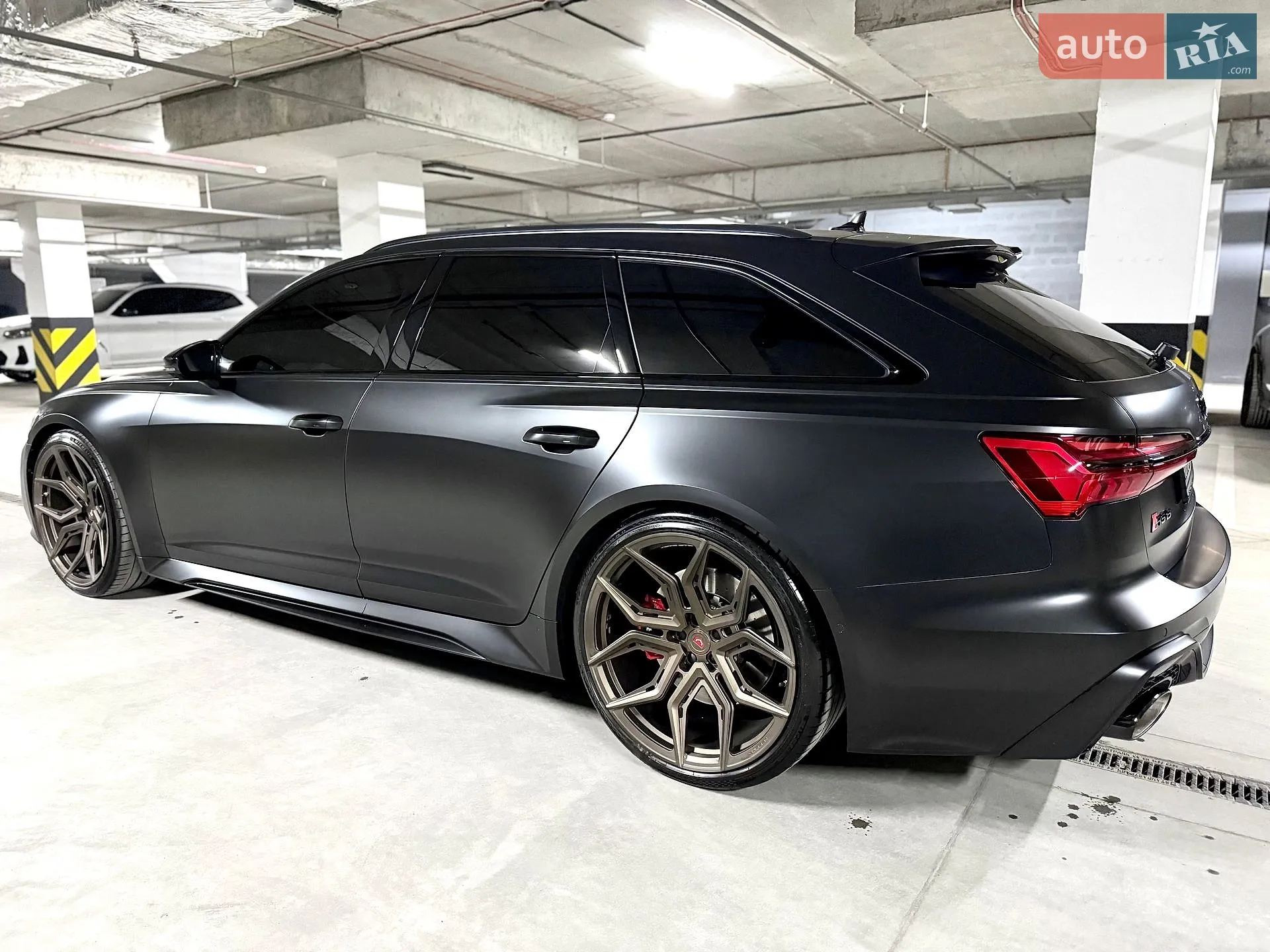 2025 Audi RS6 - мініатюра 6
