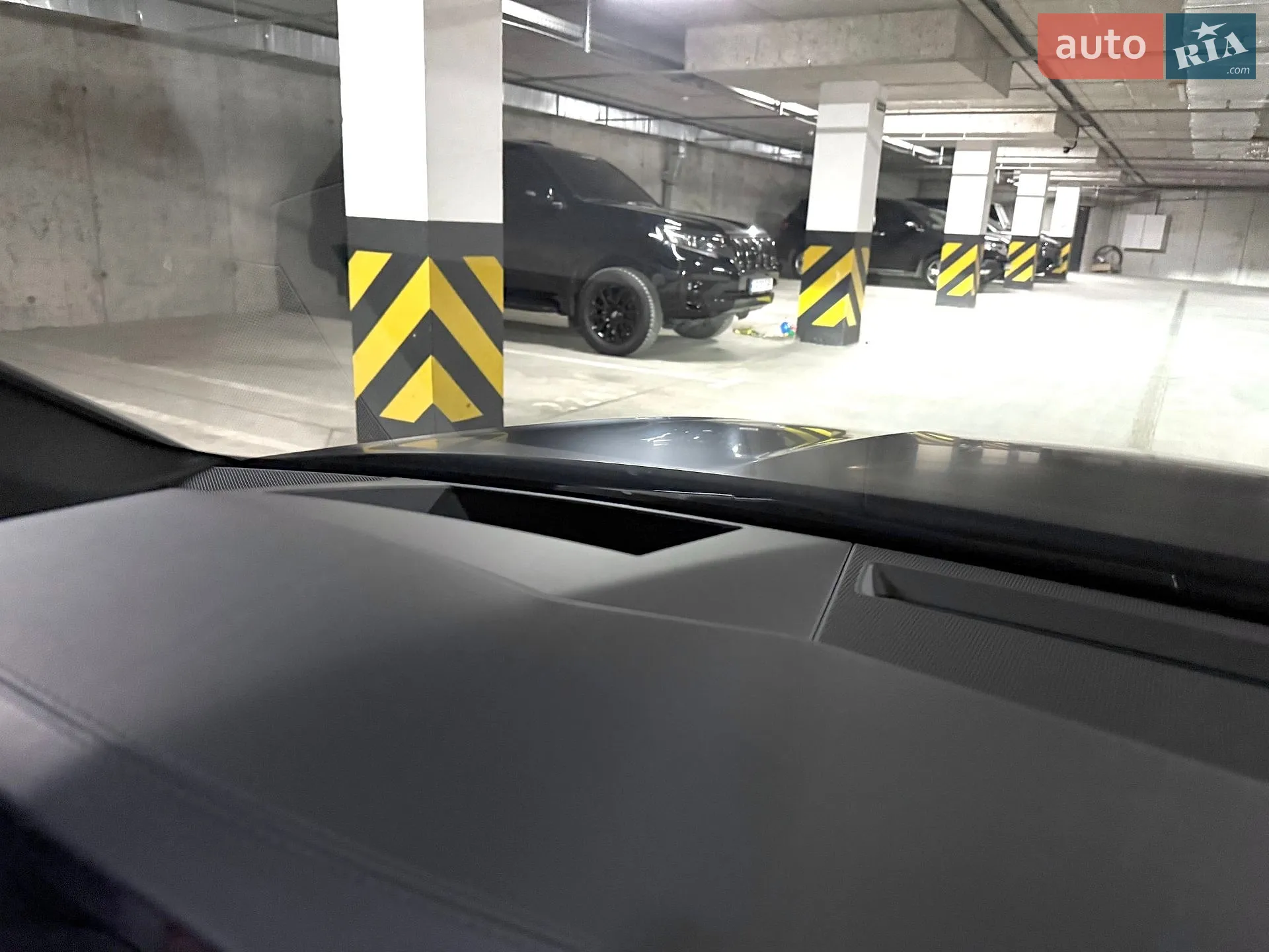 2025 Audi RS6 - мініатюра 39