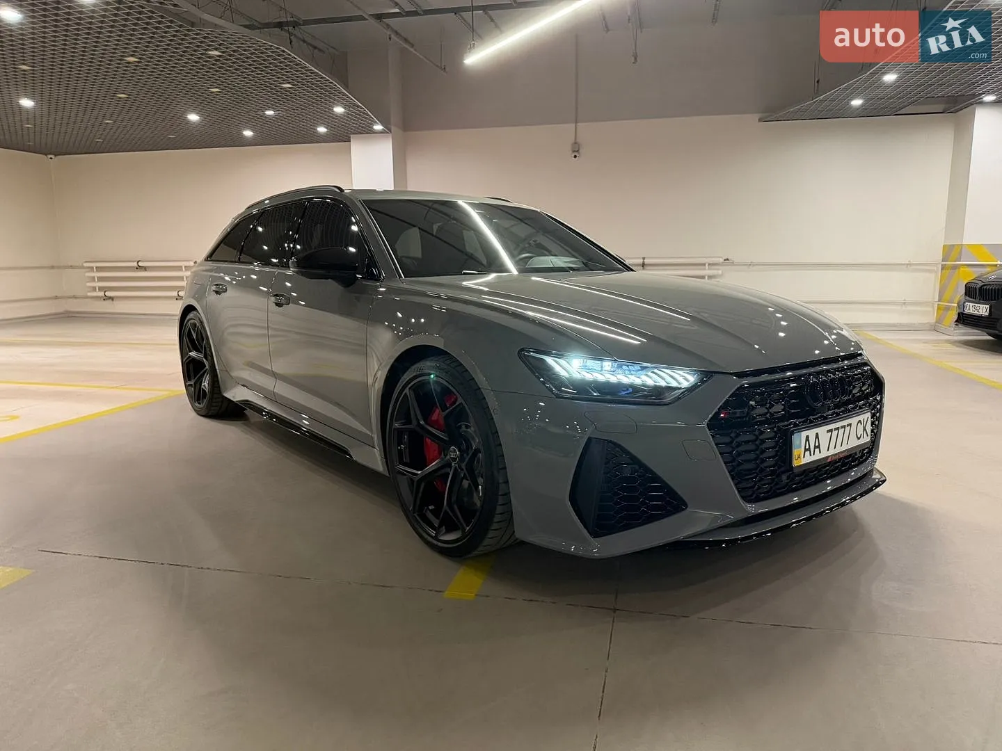 2025 Audi RS6 - мініатюра 8