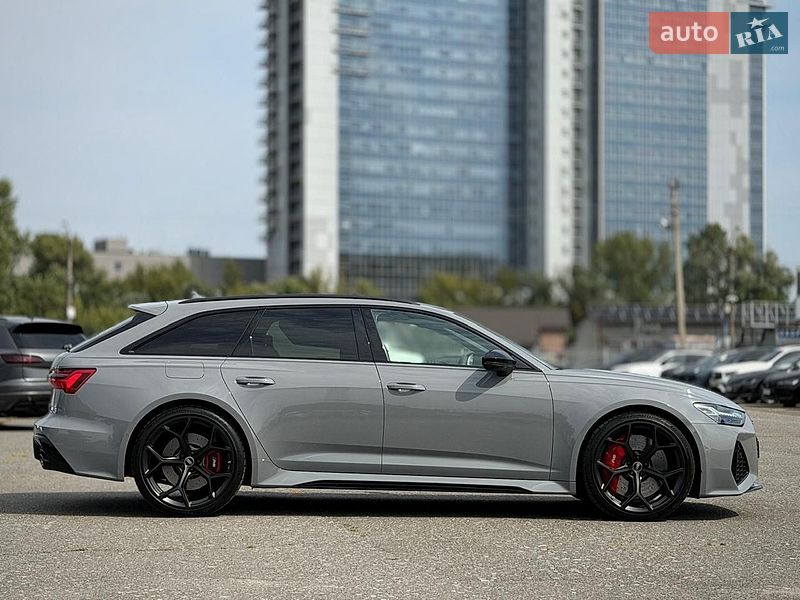 Универсал Audi RS6 2025 в Киеве