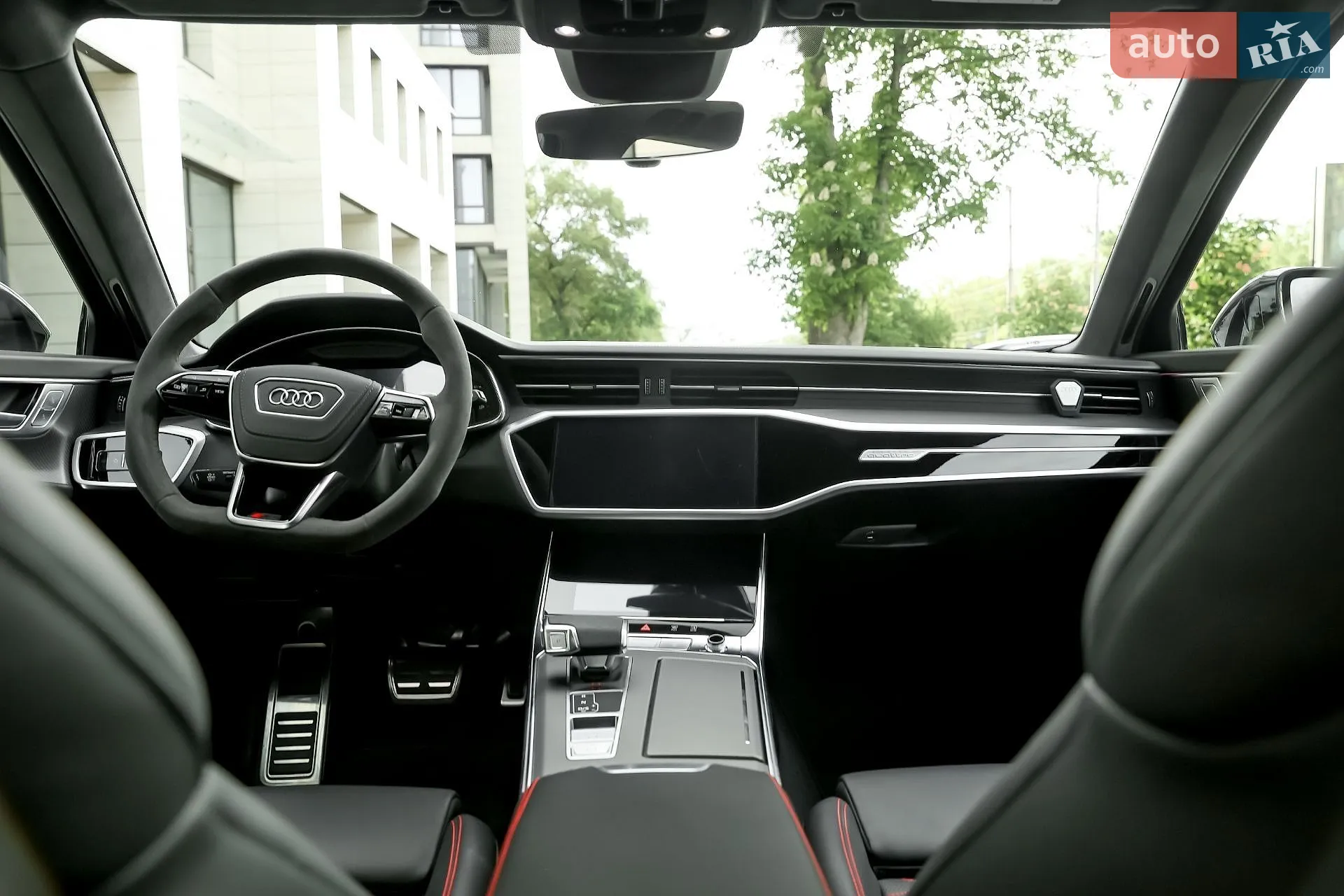 2025 Audi RS6 - мініатюра 15